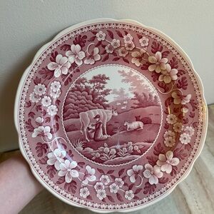 Spode Red and White Traditions Series Milk Maid Dinner Plate